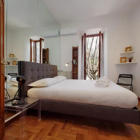 4bnb - Donatello * Řím