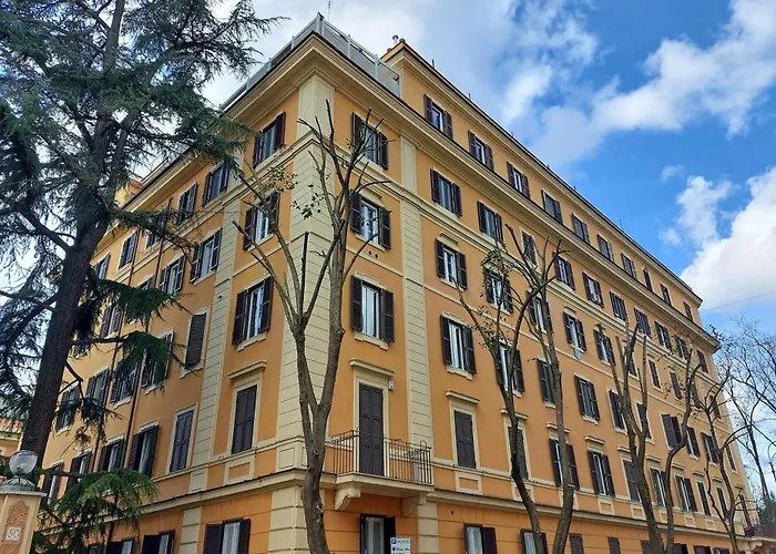 4bnb - Donatello * Roma